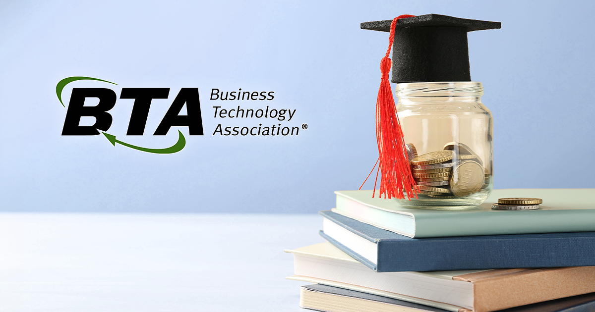 Schoolbooks, a jar with coins and a graduation cap with tassel